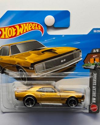 Hot Wheels '67 Camaro SS Oro - HW Dream Garage