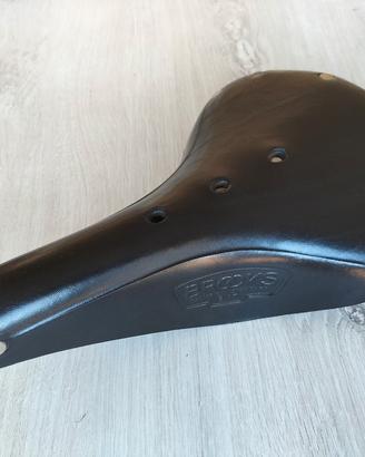 Sella Brooks Champion Standard B17