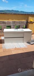 mobile bagno sospeso, come nuovo 