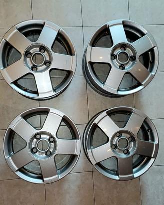 4 CERCHI IN LEGA FORD 4X108 R15 15 FOCUS FIESTA