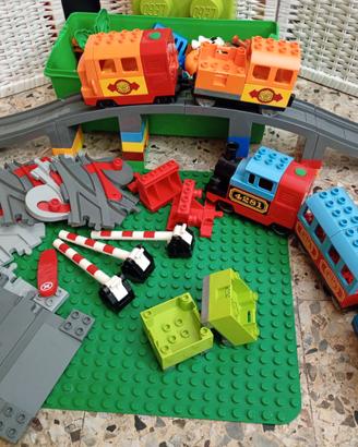 Lotto treno Lego originale e funzionante