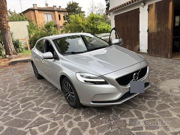 Volvo v40 1.5 T2 120CV bussines Plus Geatronic