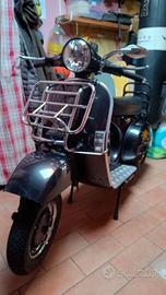 Piaggio vespa pe 200 px