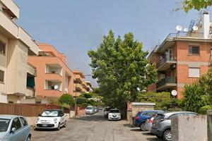 Santa marinella luminoso bilocale arredato