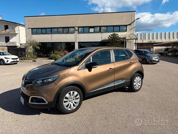 Renault Captur 1.5 dCi 110cv 81kw energy Intens