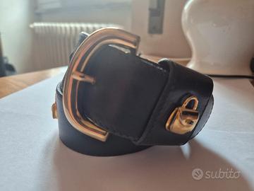 Cintura FURLA pelle nera con borsette