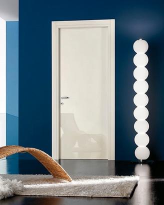 n. 2 porte interne bianche marca Pivato