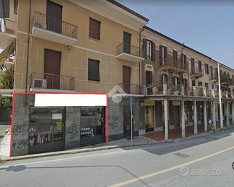 NEGOZIO A MONCALIERI