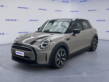 MINI MINI 1.5 COOPER CLASSIC 5 PORTE