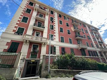 3 LOCALI A GENOVA