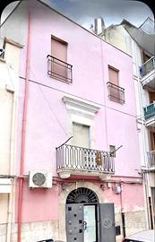 MONOLOCALE A BARLETTA