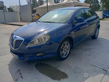Lancia delta 1.6 mjt
