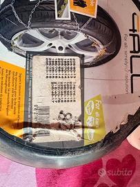 a poco queste catene