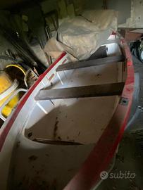 Barca in vetroresina