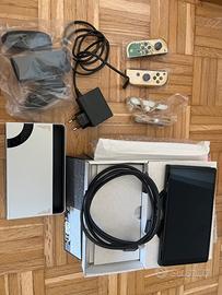 Nintendo Switch OLED Zelda + MarioKart 8 Deluxe