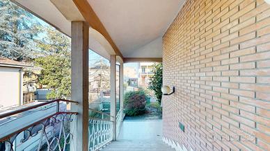 CASA INDIPENDENTE A CENTO