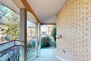 CASA INDIPENDENTE A CENTO