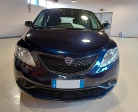 Lancia Ypsilon 1.2 69 CV GOLD