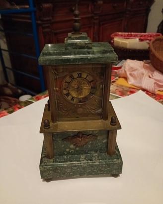 orologi in pietra e bronzo