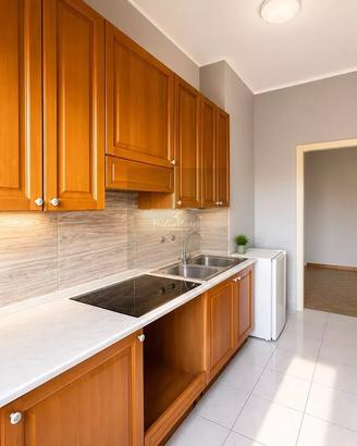 APPARTAMENTO 3 CAMERE DA LETTO CENTRO BIELLA