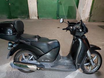 Aprilia Scarabeo 250 - 2005 + scudo termico tucano