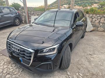 Audi q2 2.0 tdi automatico