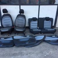 Sedili Fiat Punto Evo 2009 5 porte grigio e nero