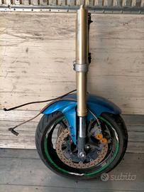 Avantreno Yamaha R1 del 2004