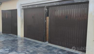 Basculanti portoni garage box