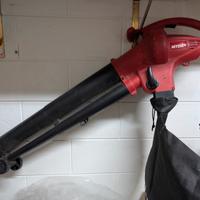 soffiatore aspiratore per giardino