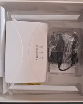 ROUTE 4G SIM E WIFI PERFORMANTE CON 4 ANTENNE