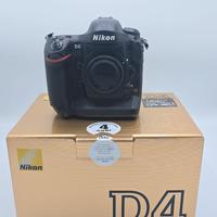 NIKON D4