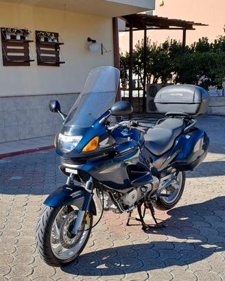 Honda deauville 650 cc