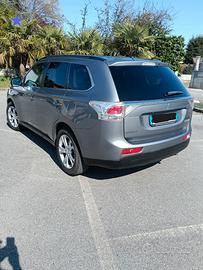 MITSUBISHI Outlander 3ª serie - 2015