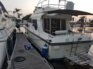 Natante Fairline 32 Fly