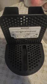 Inissia Nespresso De Longhi. Serbatoio e vaschetta