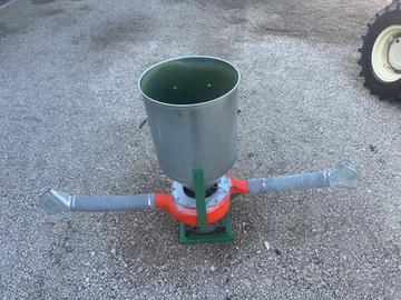 Trattore insolfatrice a 3 punti usata pochissime v