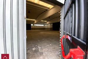 Capannone Via Dell'Unione Europea