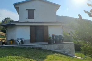Casa singola su 4 lati