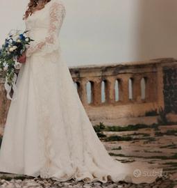 abito da sposa in pizzo francese 
