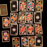 Set 2 mazzi di carte russe vintage da collezione. 