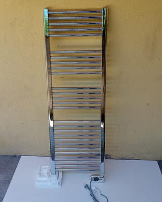 Termoarredo scaldasalviette bagno in acciaio