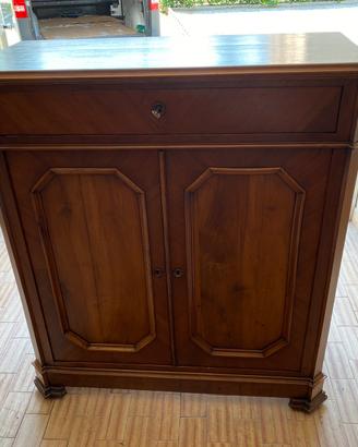 Madia Legno stile classico