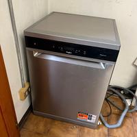 Lavastoviglia whirlpool