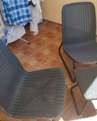 Salottino con 2 sedie lounge