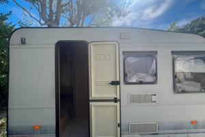 Caravan adria 4070