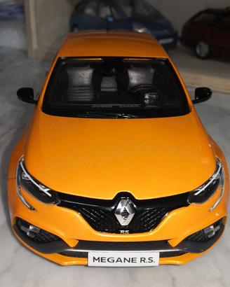 RENAULT MEGANE RS (2017), 1/18 NOREV