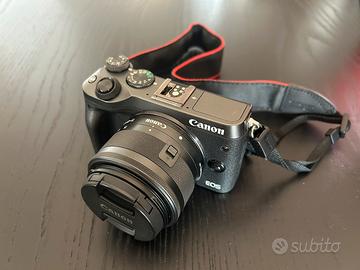 Canon Eos M6 EF M15-45 mirrorless perfetta