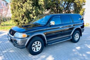 Mitsubishi Pajero Sport 2.5 GLS