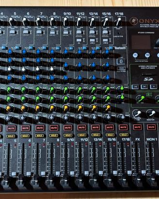 Mixer Mackie Onyx 16